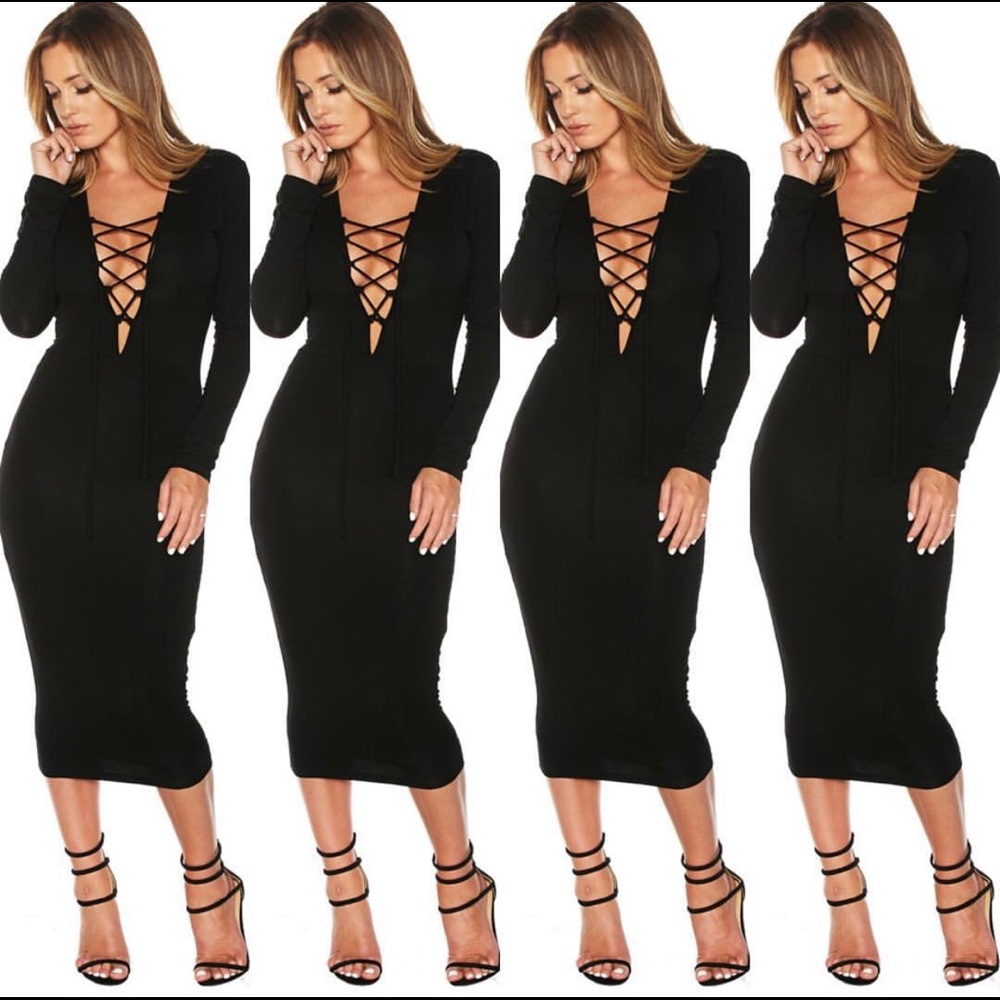 Maroon midi long sleeve dress.